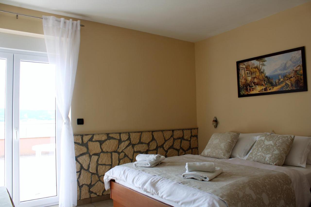 Dalmacija Bed & Breakfast Omis Luaran gambar