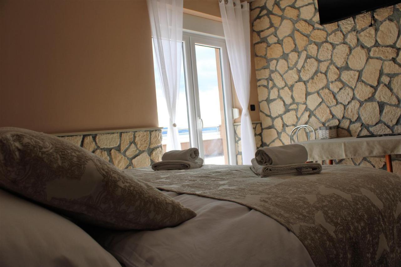 Dalmacija Bed & Breakfast Omis Luaran gambar