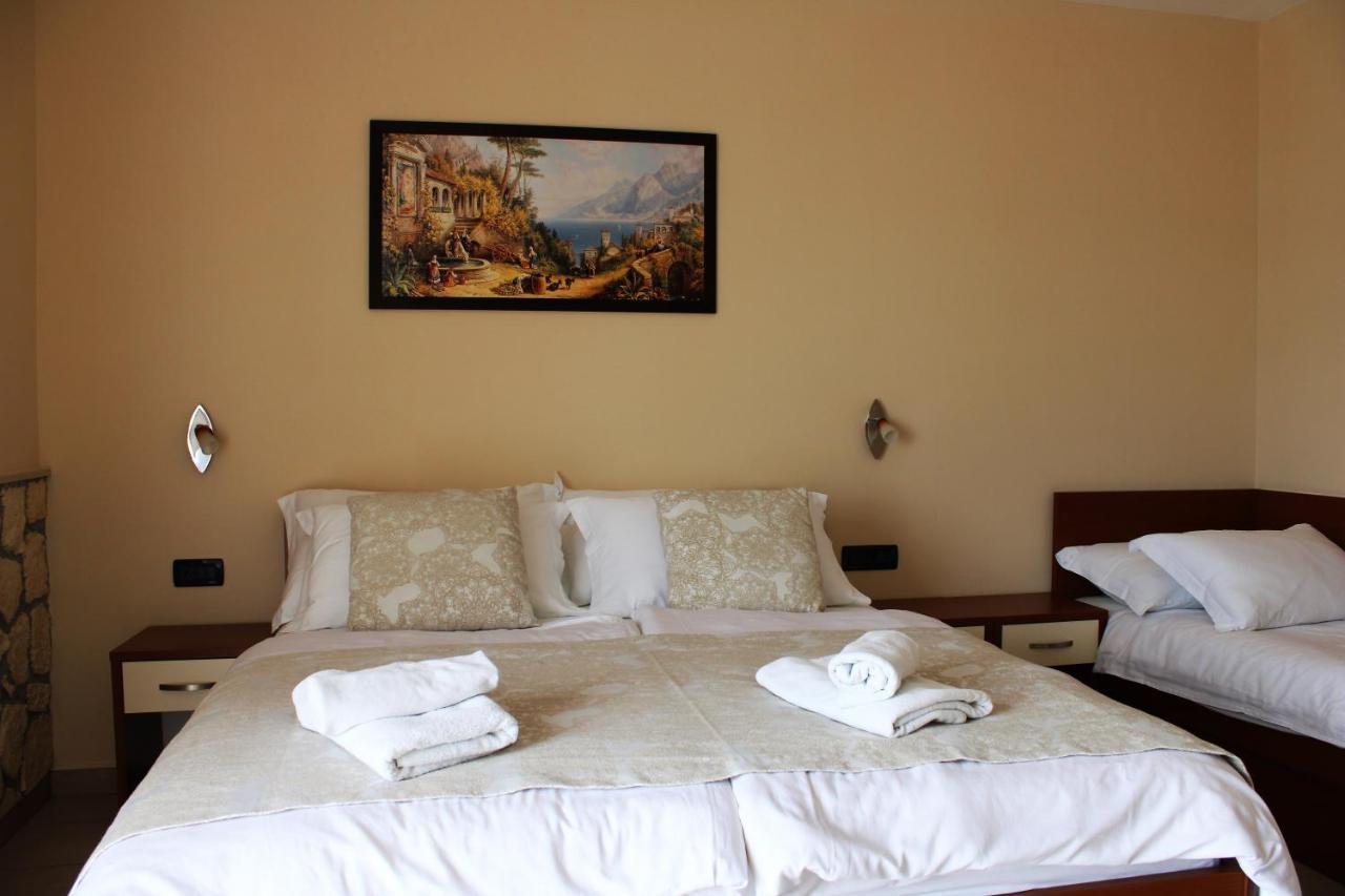 Dalmacija Bed & Breakfast Omis Luaran gambar