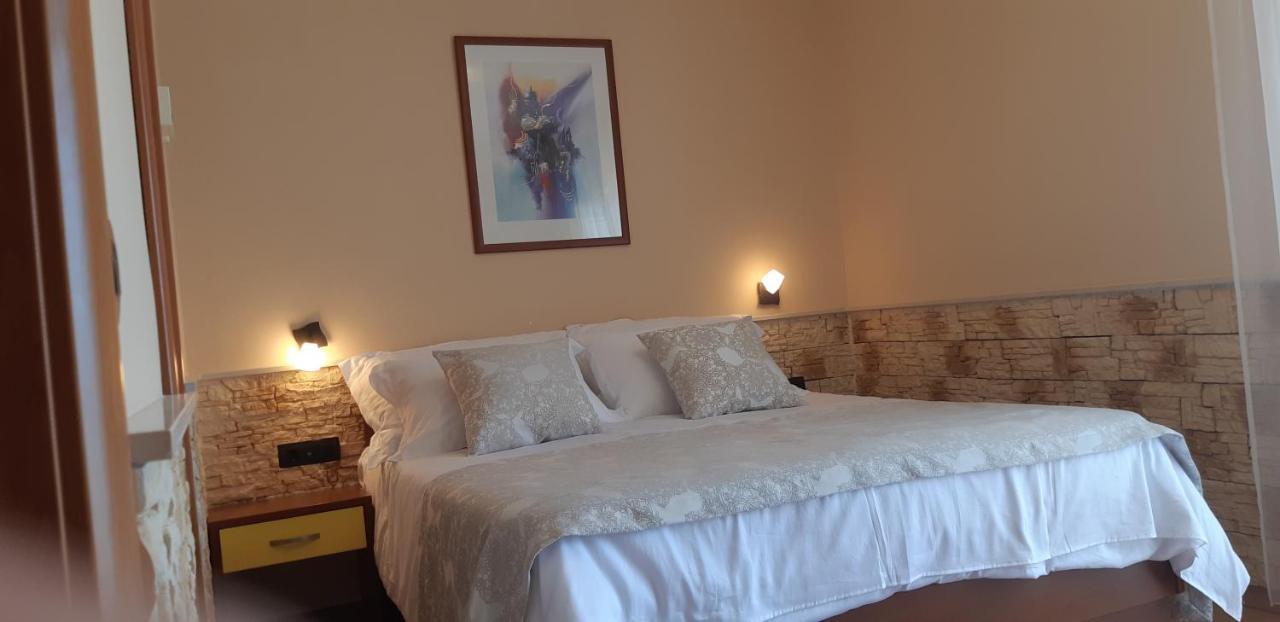 Dalmacija Bed & Breakfast Omis Luaran gambar