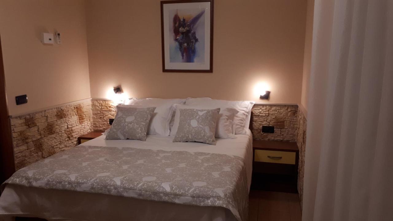 Dalmacija Bed & Breakfast Omis Luaran gambar